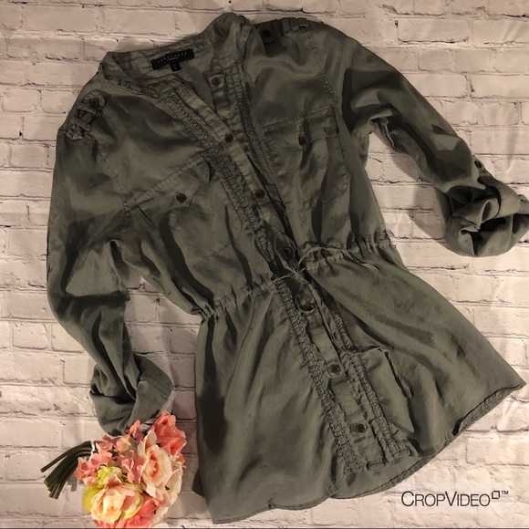 Sanctuary Tops - Sanctuary olive green top, size L